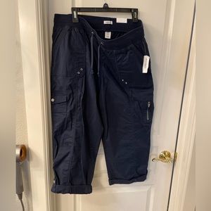 New with tags Westport capri blue pants. Size 1x